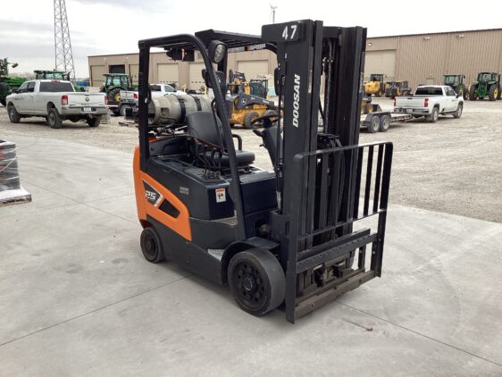 2019 Doosan GC25S-9 - Image 4