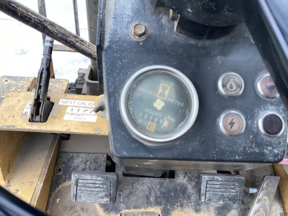 Caterpillar V80E - Image 14