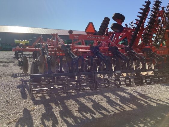 2013 Kuhn 4850-15 - Image 3