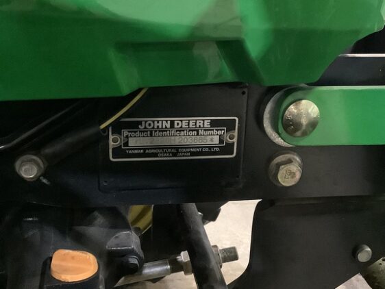 2007 John Deere 2320 - Image 9