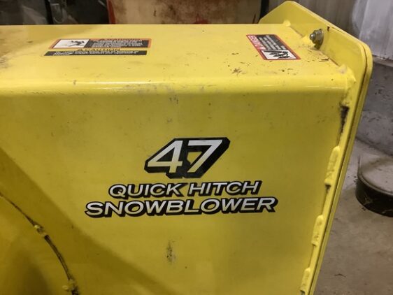 2007 John Deere 2320 - Image 12