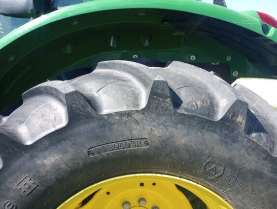 2022 John Deere 5100E - Image 8