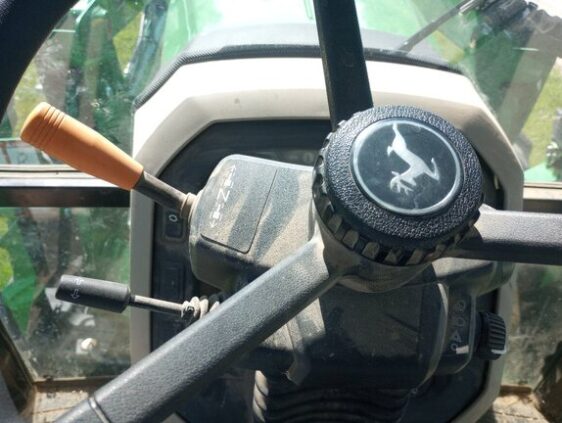 2022 John Deere 5100E - Image 23