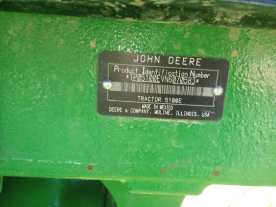 2022 John Deere 5100E - Image 26