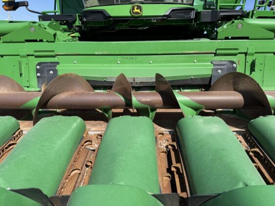 2023 John Deere C18F - Image 12