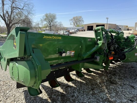 2023 John Deere C18F - Image 20
