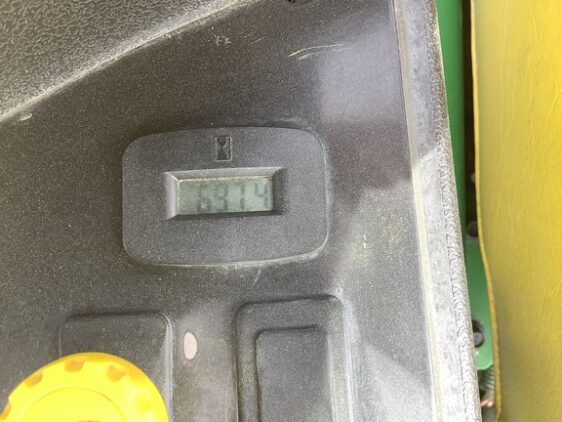 2014 John Deere Z445 - Image 13