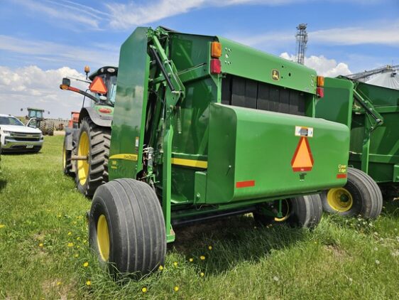 2016 John Deere 569 - Image 7