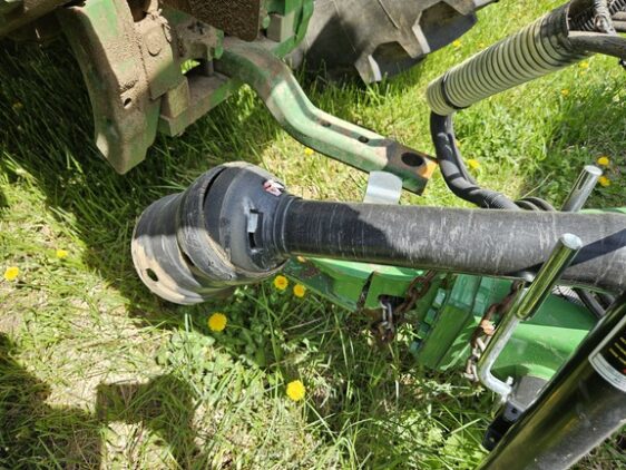 2016 John Deere 569 - Image 3