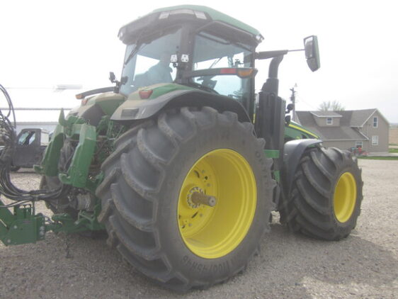 2024 John Deere 8R 410 - Image 4