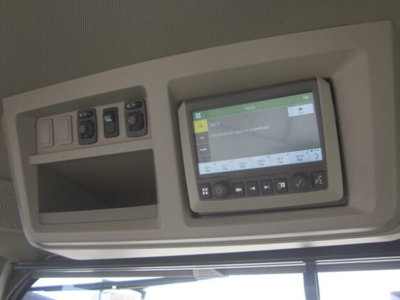 2024 John Deere 8R 410 - Image 10