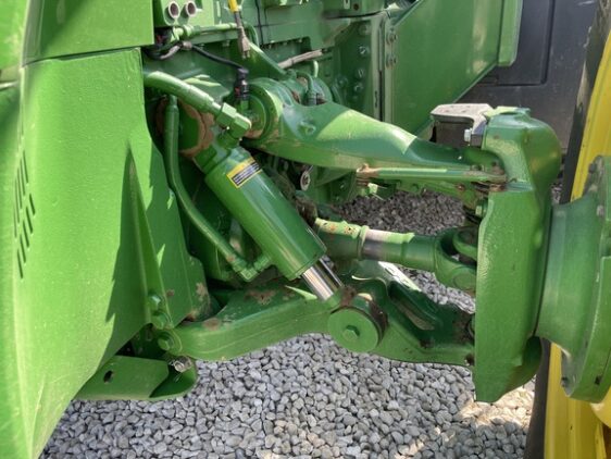 2018 John Deere 8295R - Image 9