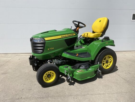 2024 John Deere X734