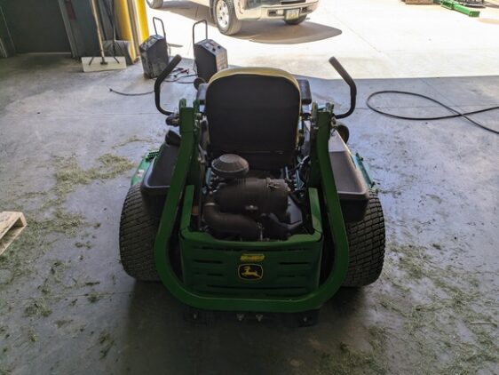 2019 John Deere Z950M - Image 4