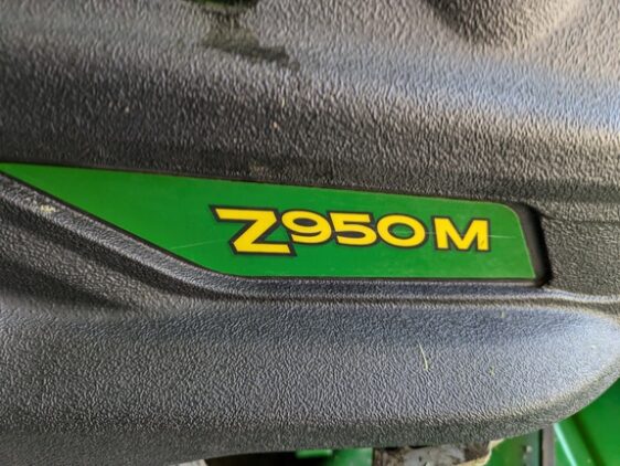 2019 John Deere Z950M - Image 6