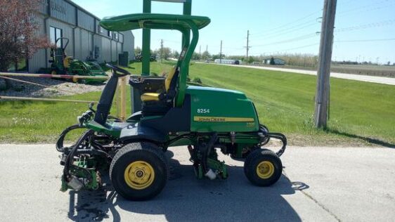 2008 John Deere 7700