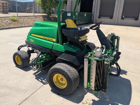 2020 John Deere 7700A
