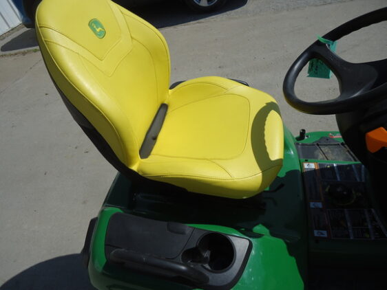 2024 John Deere X590 - Image 5