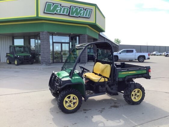 2012 John Deere XUV 825i