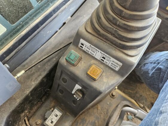 2014 Takeuchi TL12 - Image 24
