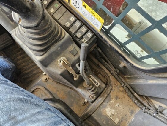 2014 Takeuchi TL12 - Image 21