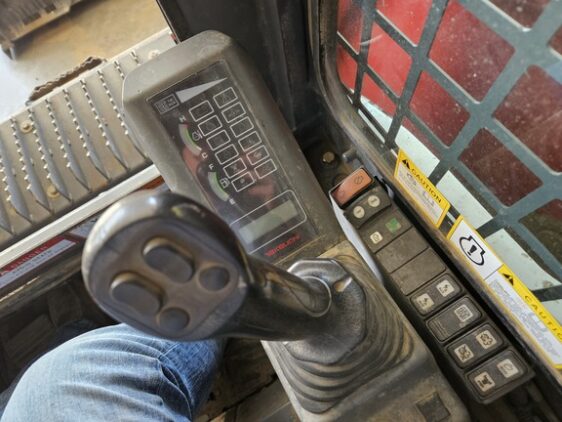 2014 Takeuchi TL12 - Image 22