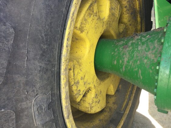 2019 John Deere 9520R - Image 13