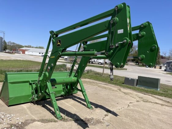 2018 John Deere H480 - Image 4