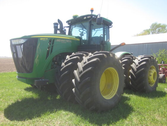 2012 John Deere 9560R
