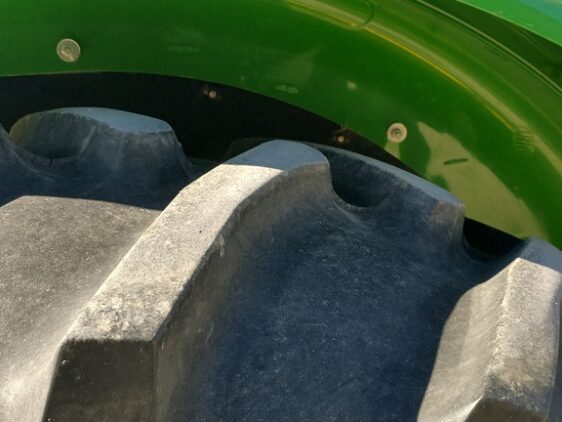 2013 John Deere 5085M - Image 9