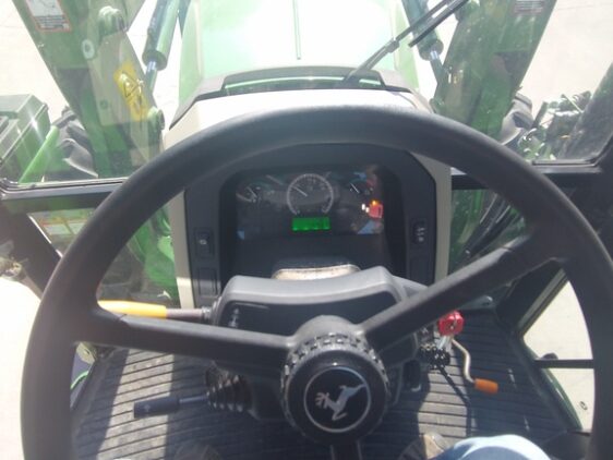 2013 John Deere 5085M - Image 22