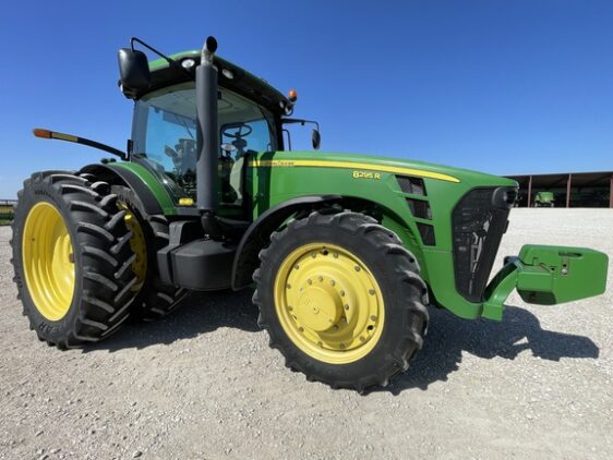 2010 John Deere 8295R