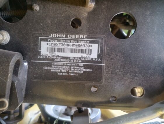 2018 John Deere X730 - Image 22