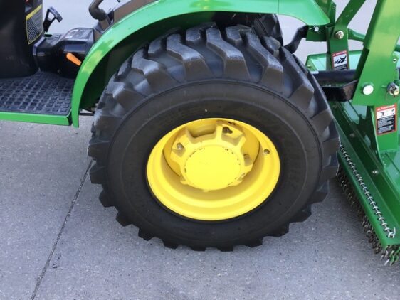 2010 John Deere 2720 CUT - Image 24