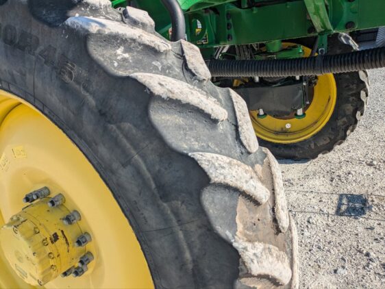 2019 John Deere R4038 - Image 31
