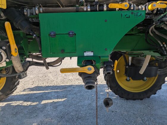 2019 John Deere R4038 - Image 18