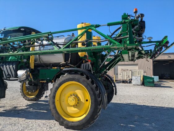 2019 John Deere R4038 - Image 4