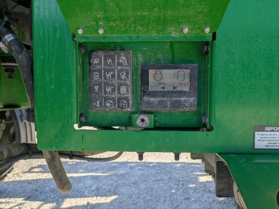2019 John Deere R4038 - Image 26