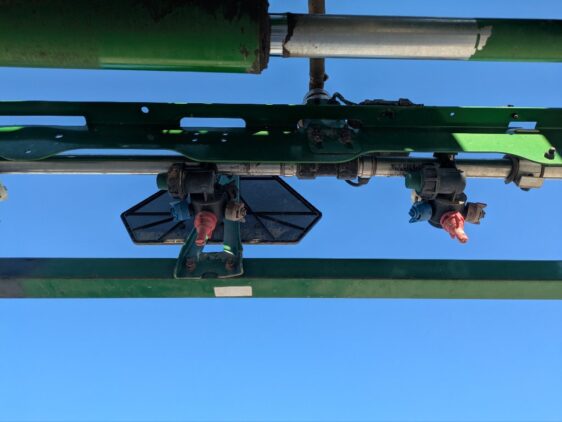 2019 John Deere R4038 - Image 25