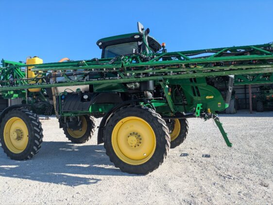 2019 John Deere R4038 - Image 5