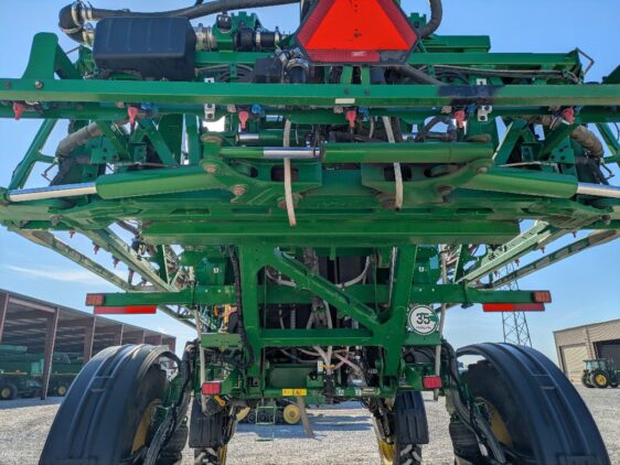 2019 John Deere R4038 - Image 9