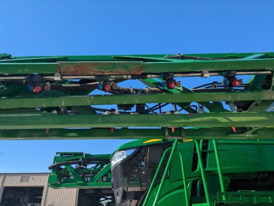 2019 John Deere R4038 - Image 16