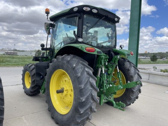 2023 John Deere 6R 140 - Image 2