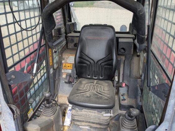 2013 Takeuchi TL12 - Image 12
