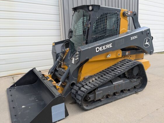 2022 John Deere 333G