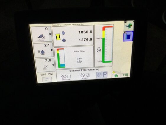 2017 John Deere S680 - Image 11