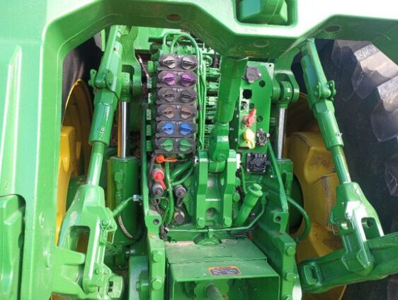 2024 John Deere 8R 410 - Image 5