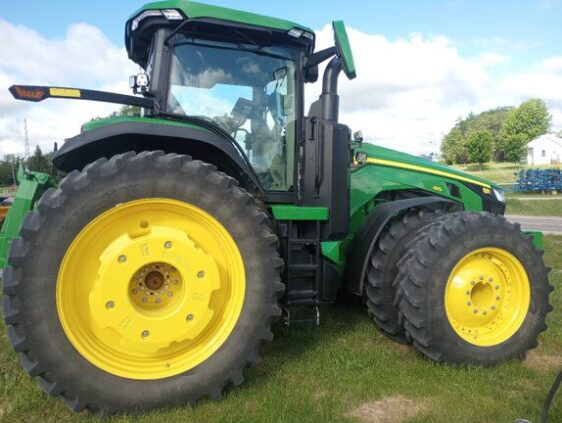 2024 John Deere 8R 410