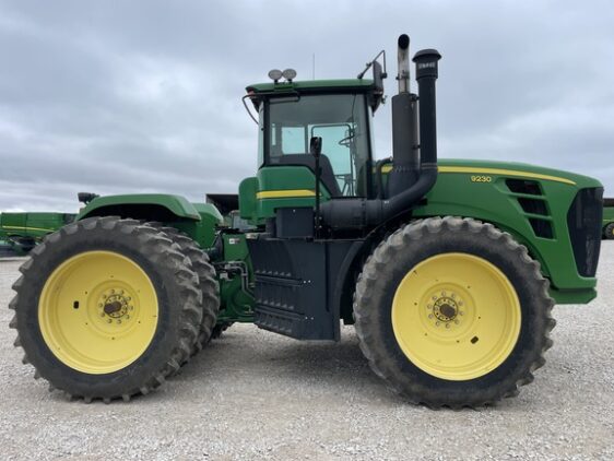 2008 John Deere 9230 - Image 4