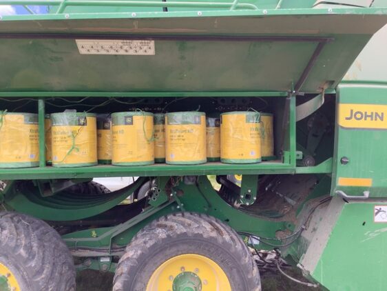 2022 John Deere L341 - Image 18